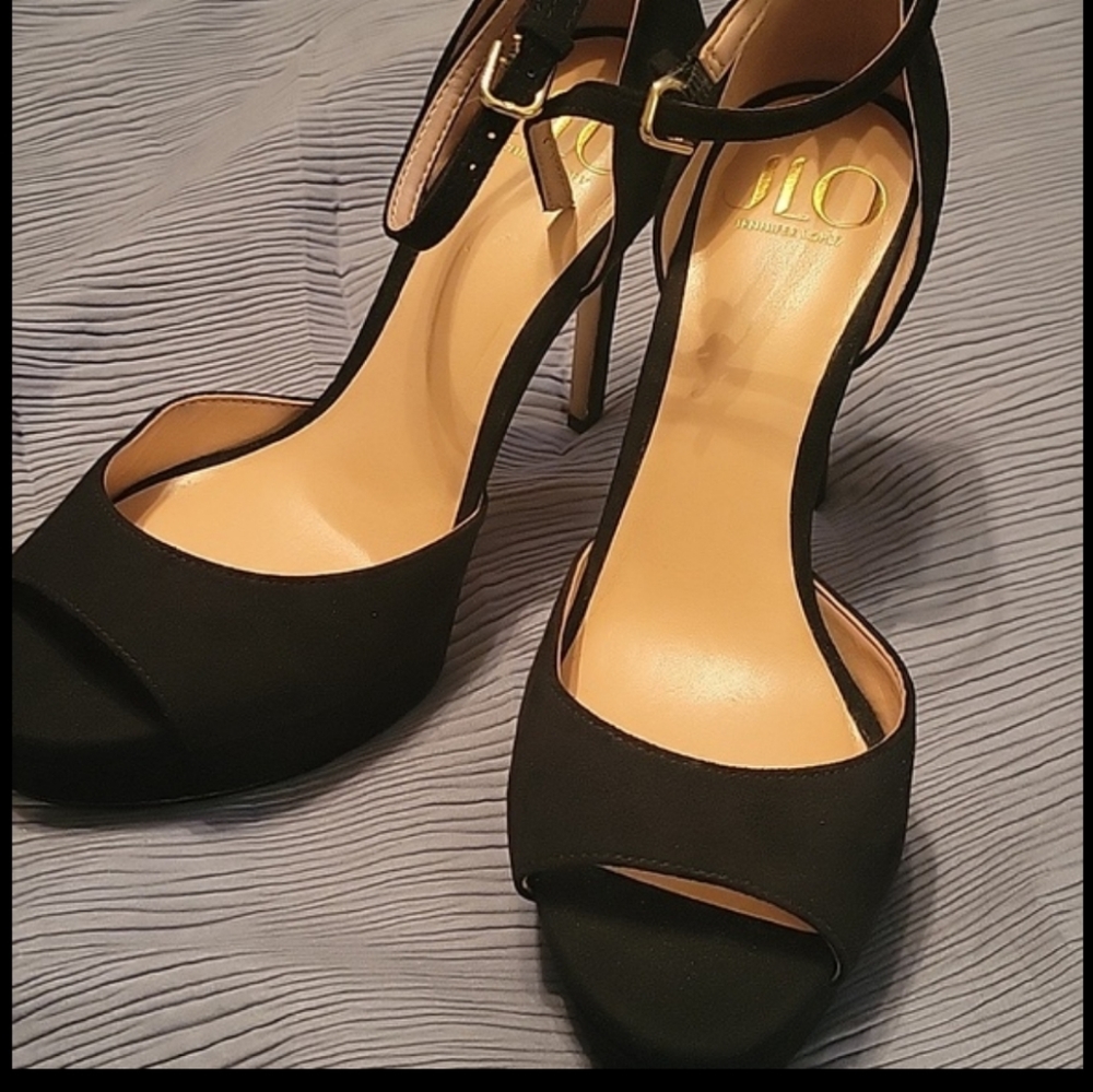 JLO Jennifer Lopez Idolina Black Faux Suede Platform Heels Size 8½ M/39